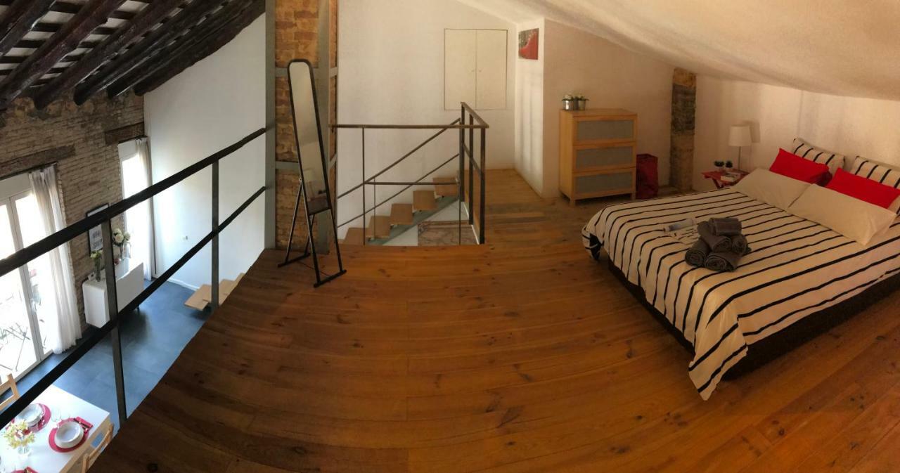 Atico Loft Ruzafa Apartment Valencia Ngoại thất bức ảnh
